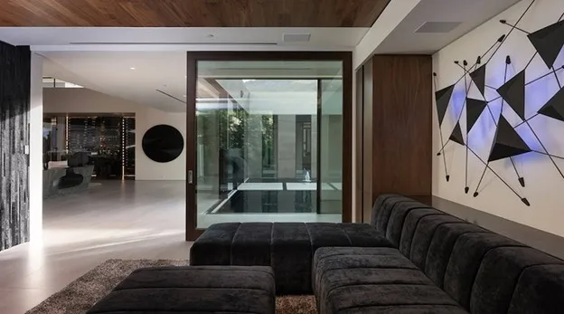 چیدمان اسپیکر سقفی